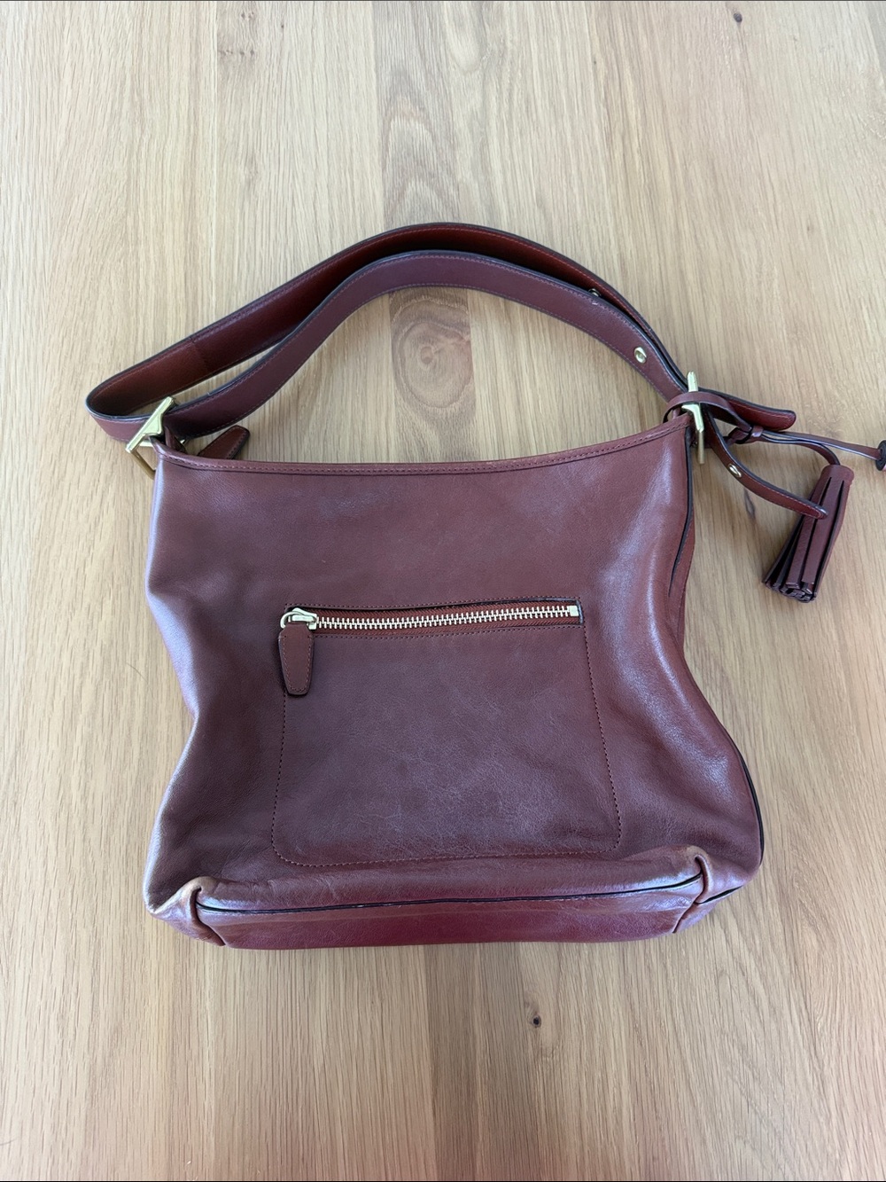Coach bucket shoulder bag, brown/mahogany, well worn and loved